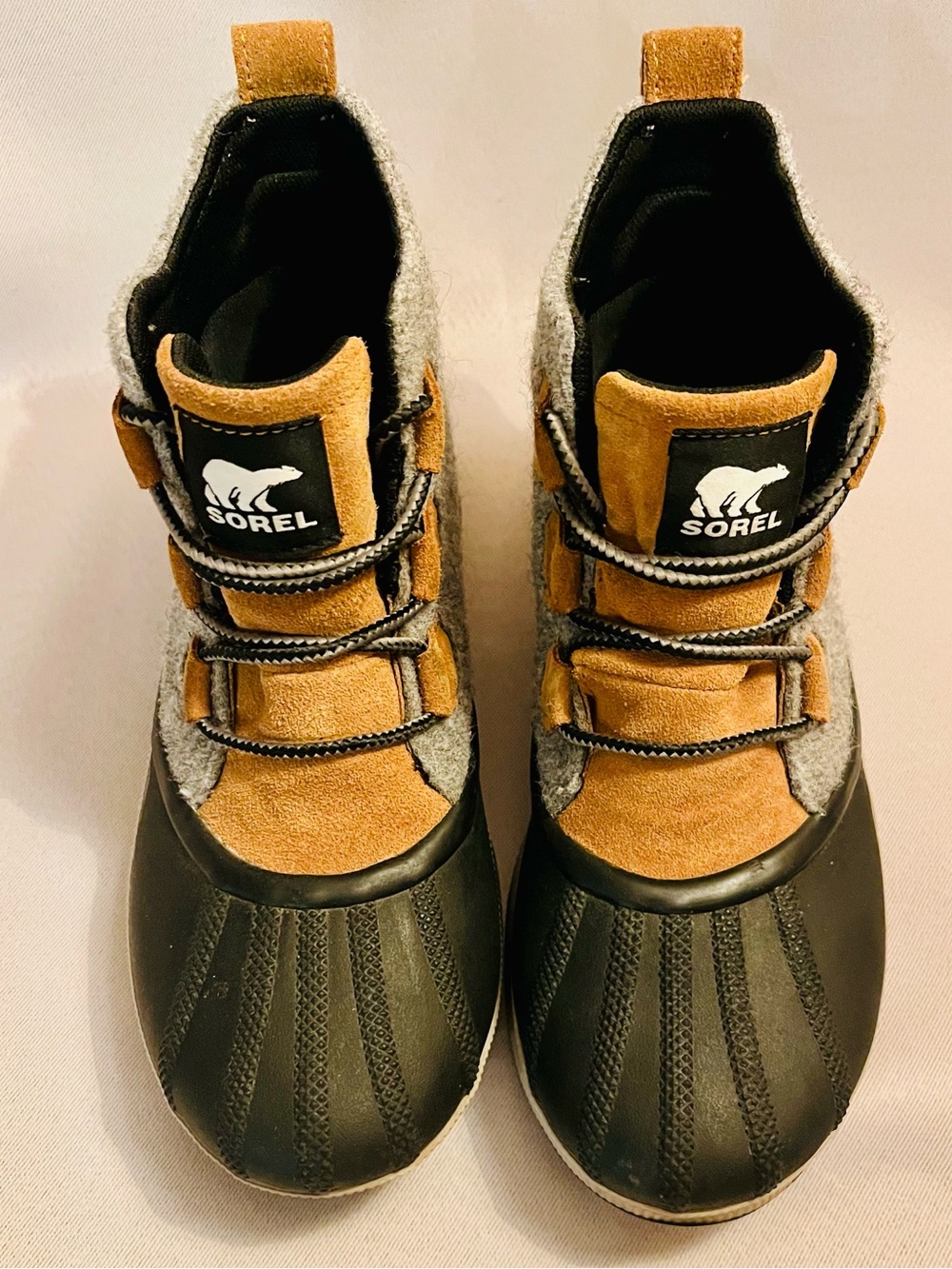 Sorel Women's Out 'N About III Classic in Camel/Gray/Black Women’s Size 9 - Picture 4 of 7